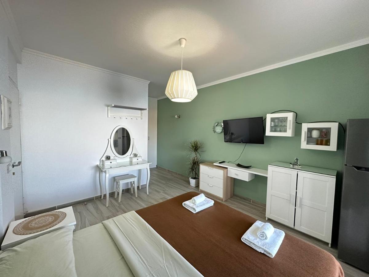 Home Aquamarine & Residence Vlorë Buitenkant foto